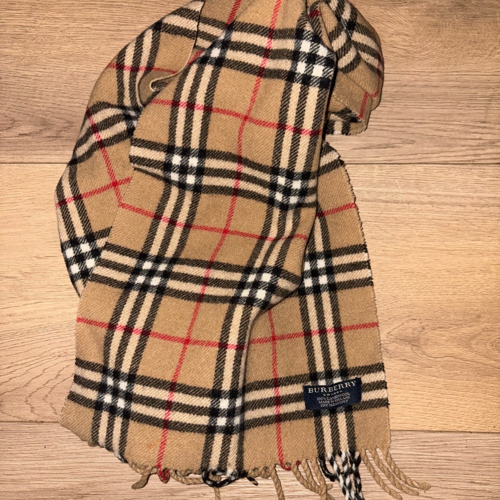 Burberry Iconic Wool Scarf